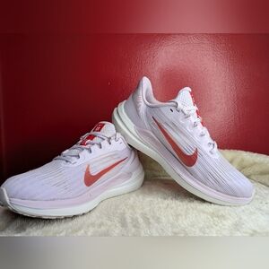 Nike Women's Pink and Red Athletic Shoes